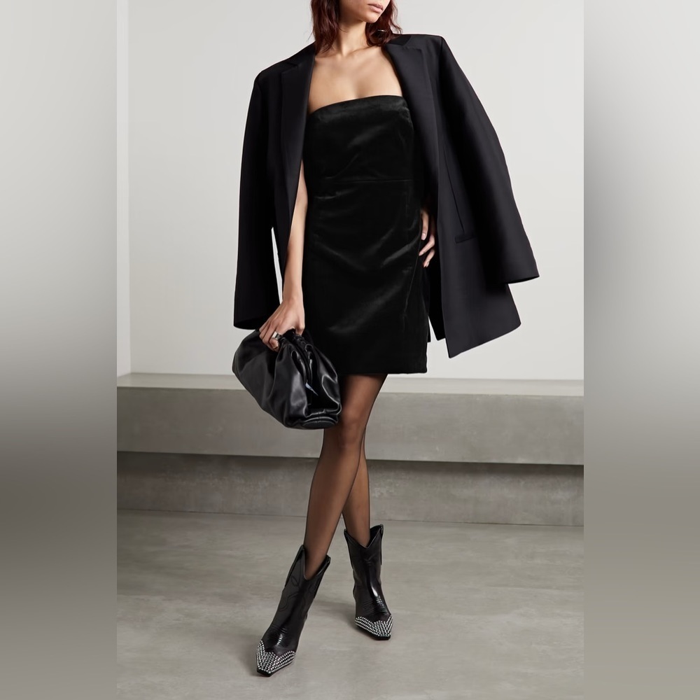 Theory Black Strapless Velvet Mini Dress size 6 LBD Night out party sexy